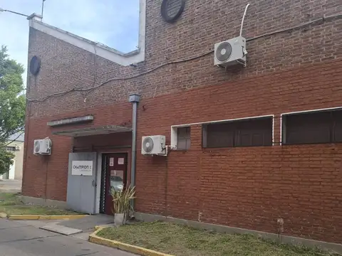 Intendente Neyer  al 700