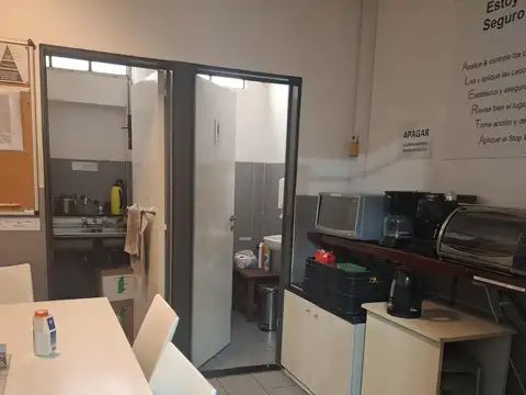 Depósito industrial en San Isidro
