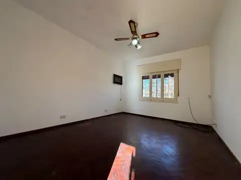 Venta Casa en barrio Alberdi 2/3 dormitorios