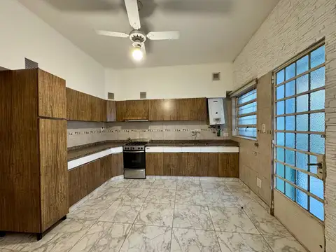 Venta Casa en barrio Alberdi 2/3 dormitorios