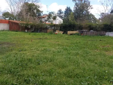 Terreno en Venta en Barrio Parque Altavista, USD 120.000