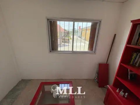 Quinta en Lima al 100, Tristán Suarez. 4 Terrenos compuesto por 2 casas.