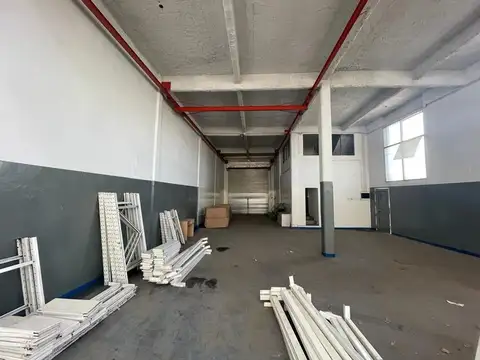 Galpon en Venta en Avellaneda, USD 220.000