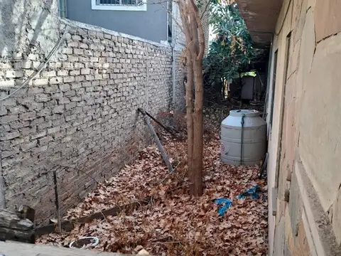 Casa en Venta con 4 cocheras