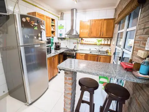 Depto Tipo Casa en Venta de 4 dormitorios