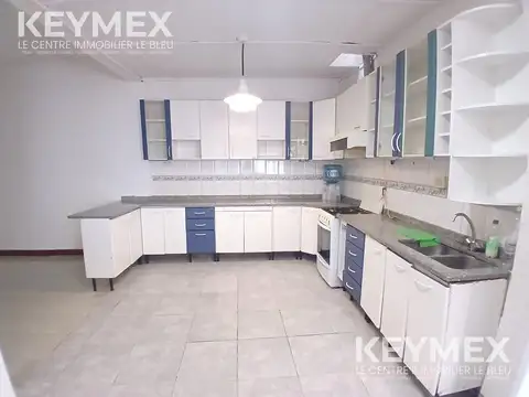 Casa 5 ambientes con 1 baño