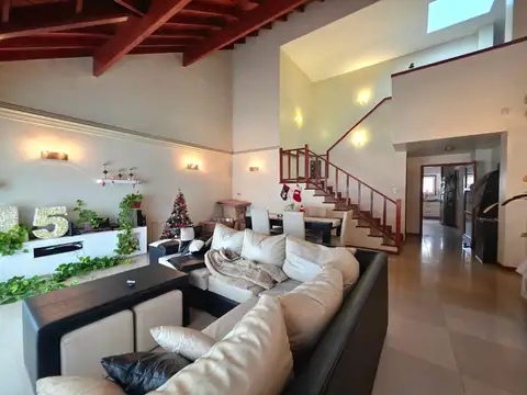 V. López y Planes 3259