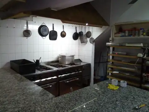 urquiza 4700, Piso 1678