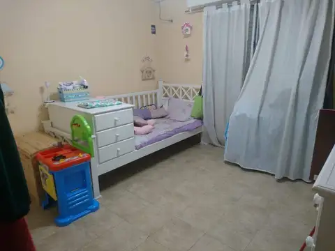 Depto Tipo Casa en Alquiler de 3 ambientes