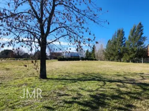 Terreno en Venta en Los Alcanfores, USD 90.000