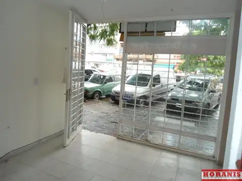 Local comercial en venta ubicado en Villa Urquiza