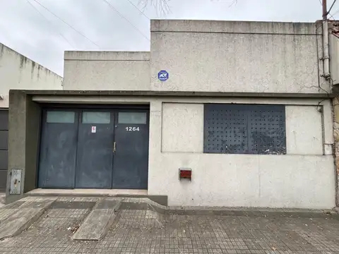 Casa en Alquiler en La Plata [Cod: 7727-7540752]