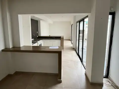 Casa en Alquiler en La Loma, $ 1.000.000
