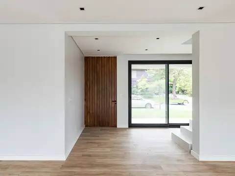 Casa en Venta en Fincas Del Lago, USD 399.000