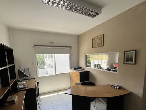Oficina en Alquiler en Centro, $ 350.000