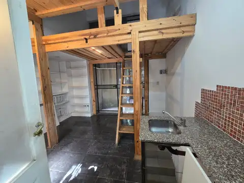 Depto Tipo Casa en Venta de 4 ambientes