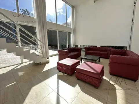 Casa en Alquiler en Rumenco, USD 2.000