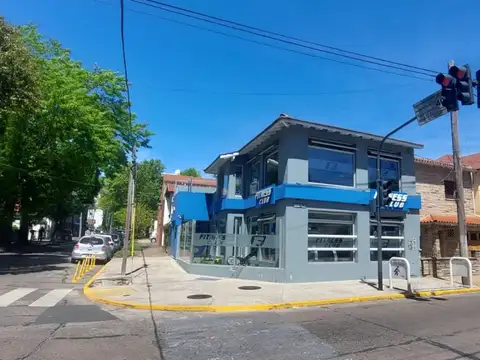 Local en Venta en Olivos, USD 360.000