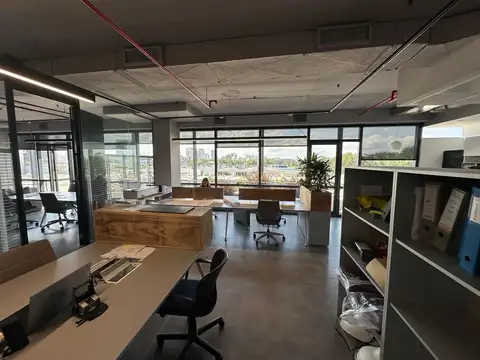 Av. del Libertador  al 100