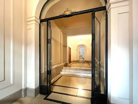AYACUCHO  Y PACHECO DE MELO , Piso 0