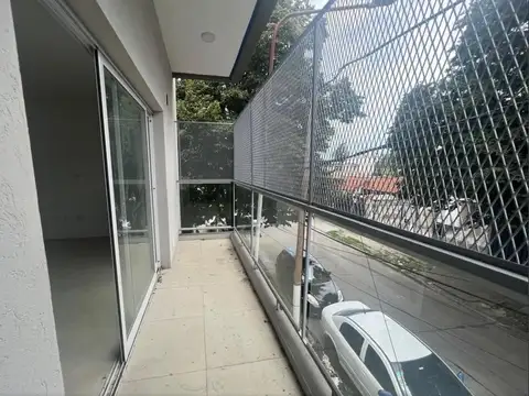Departamento en Alquiler en Martin Coronado, $ 650.000