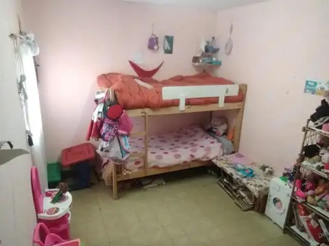 Depto Tipo Casa en Venta en Moron Sur, USD 40.000