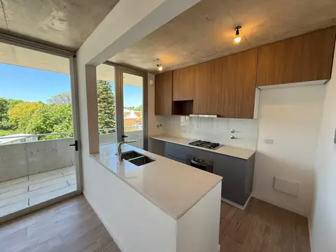 Departamento de 3 ambientes con cochera en venta- Florida, Vicente Lopez