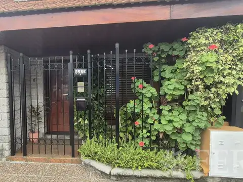Depto Tipo Casa en Venta de 5 ambientes