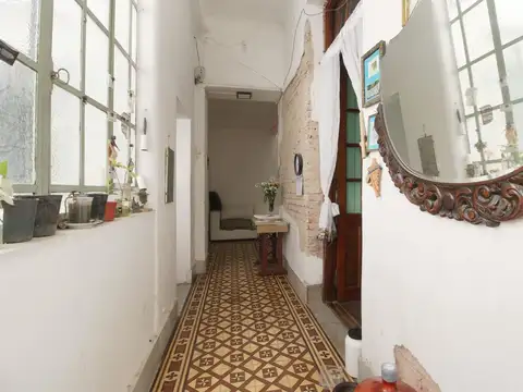 VENTA CASA A RECICLAR EN LOTE PROPIO  PATERNAL