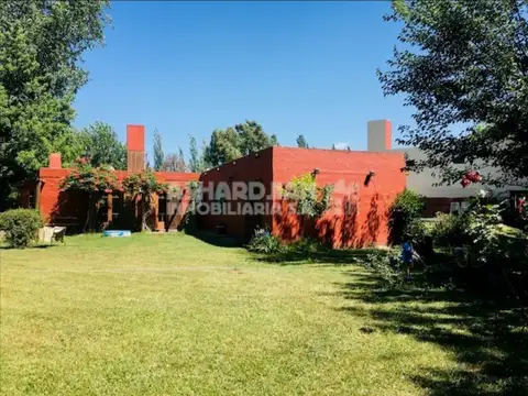 CASA QUINTA BARRIO BOSQUE REAL