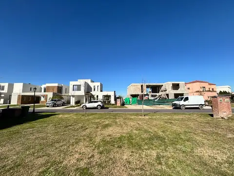Terreno en Venta, FOT 60