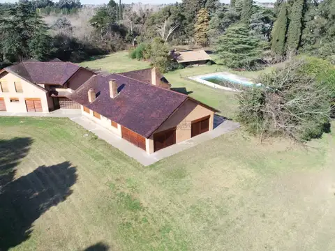 Casa en Venta en Pilar Del Este, USD 1.000.000