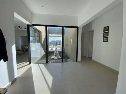 Casa en Alquiler al Noreste