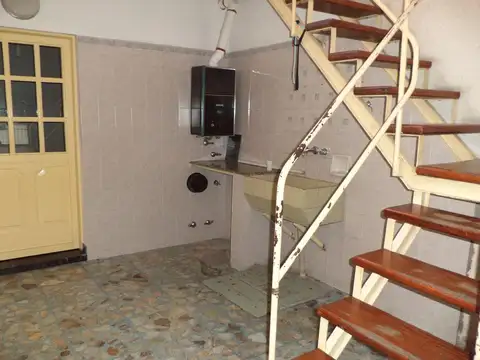 Casa en Alquiler con 1 cochera