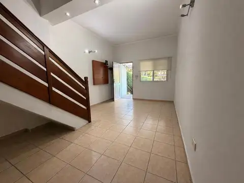 Casa en Alquiler de 2 dormitorios