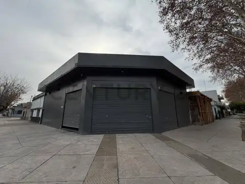 Venta Depósito/local comercial  en Villa Soldati