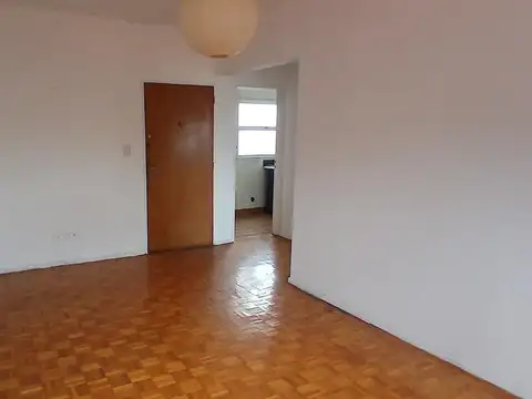 Departamento de 2 ambientes en venta, en Avenida de Mayo al 800 – Monserrat, CABA
