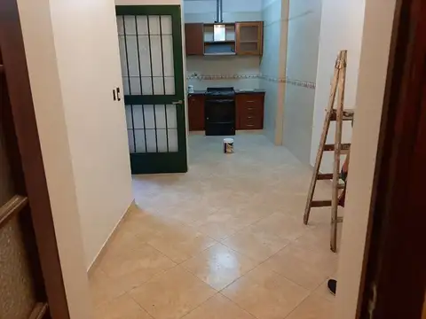 Depto Tipo Casa en Alquiler de 3 ambientes
