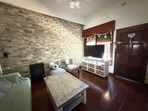 Hermosa Casa con Cochera y Terraza 