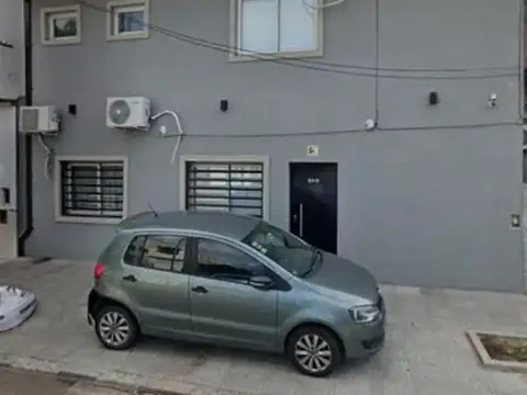 Casa en Venta 4 ambientes - Villa Luzuriaga