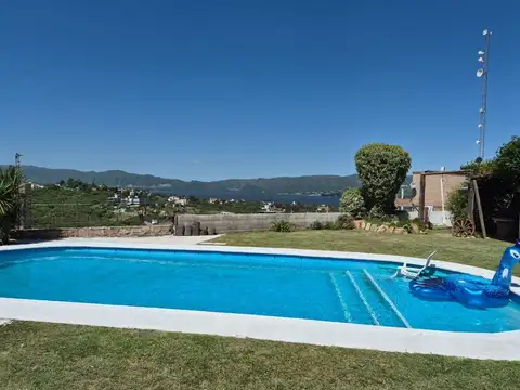 Complejo de cabañias en villa del lago