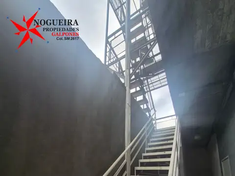 Caseros 3400, Piso 1