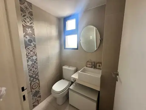 Departamento 4 ambientes con 3 baños