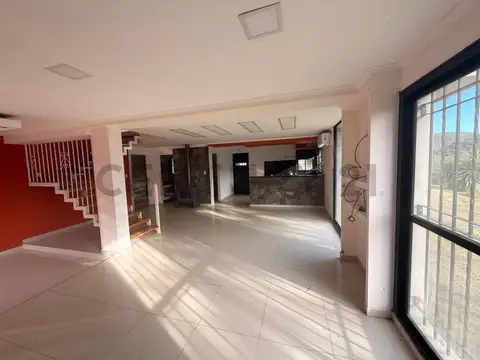 Casa en Venta en Río Ceballos, USD 195.000