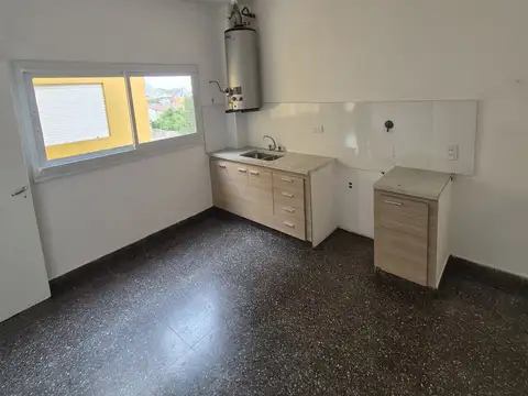Depto Tipo Casa en Alquiler 20 años