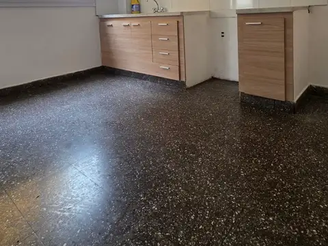 PH INT. PTA. ALTA- 3 AMB.CON TERRAZA-CASEROS NORTE