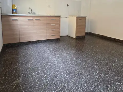 Depto Tipo Casa en Alquiler 20 años