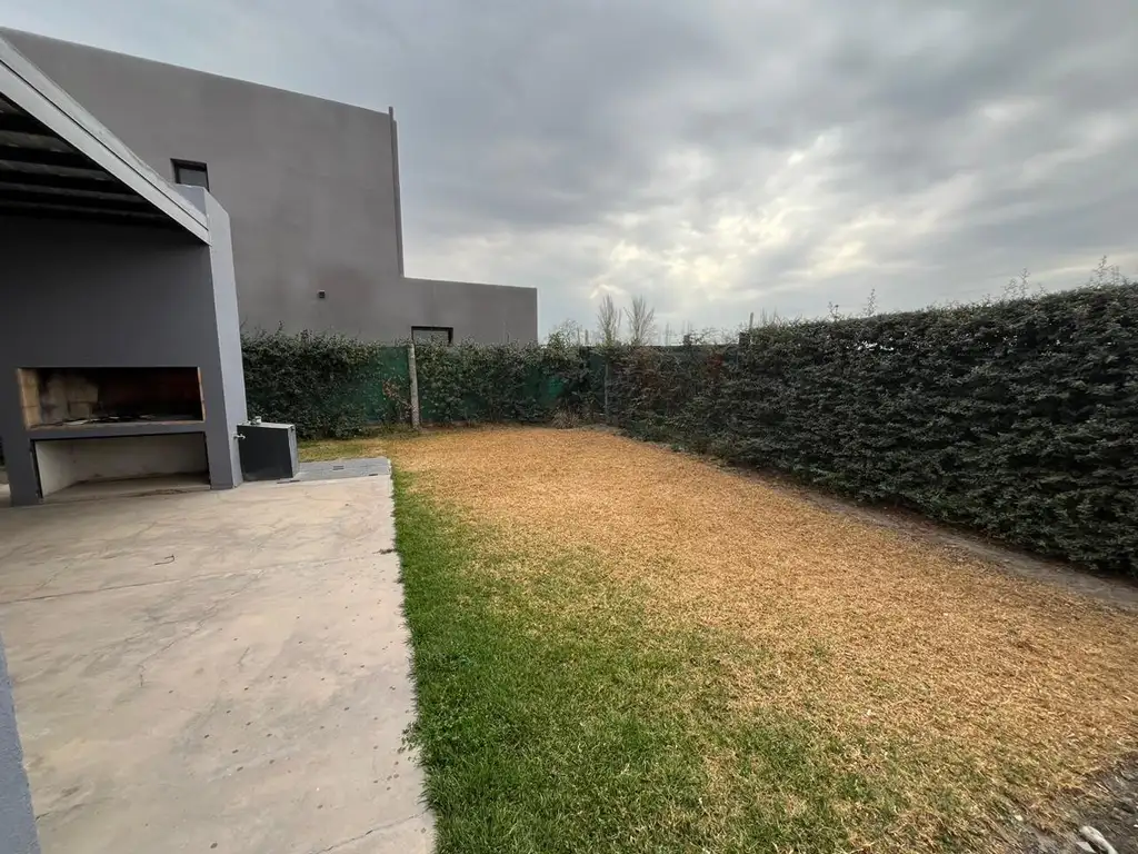 Casa en Alquiler de 200,0 m2