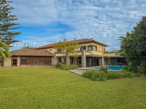 Casa  en Venta en Martínez, San Isidro, G.B.A. Zona Norte