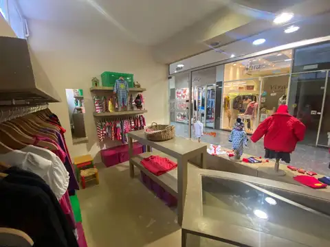 Av Las Heras 3700, Piso PB